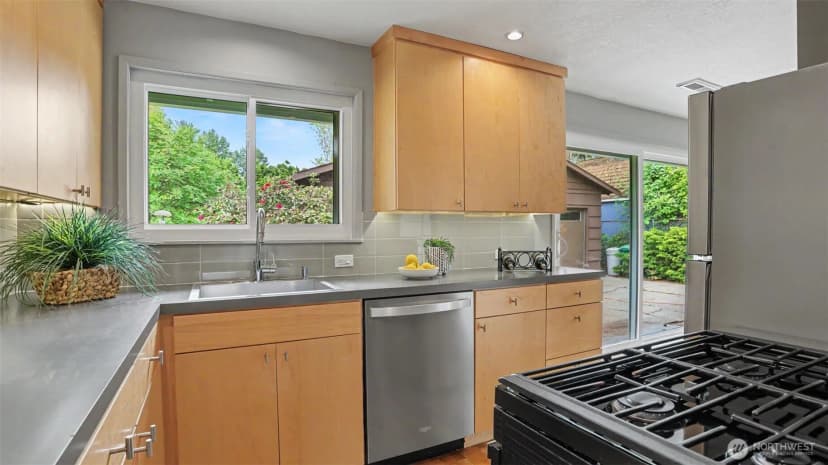 Property photo for 12515 Se 171st Street, Renton photo 10