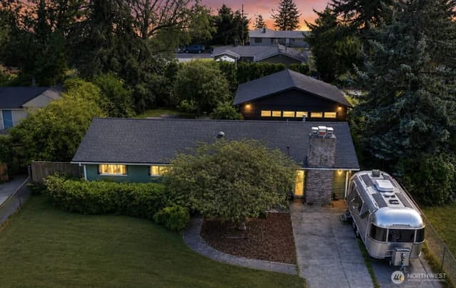 Property photo for 12515 Se 171st Street, Renton photo 2