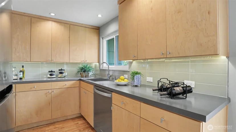 Property photo for 12515 Se 171st Street, Renton photo 11