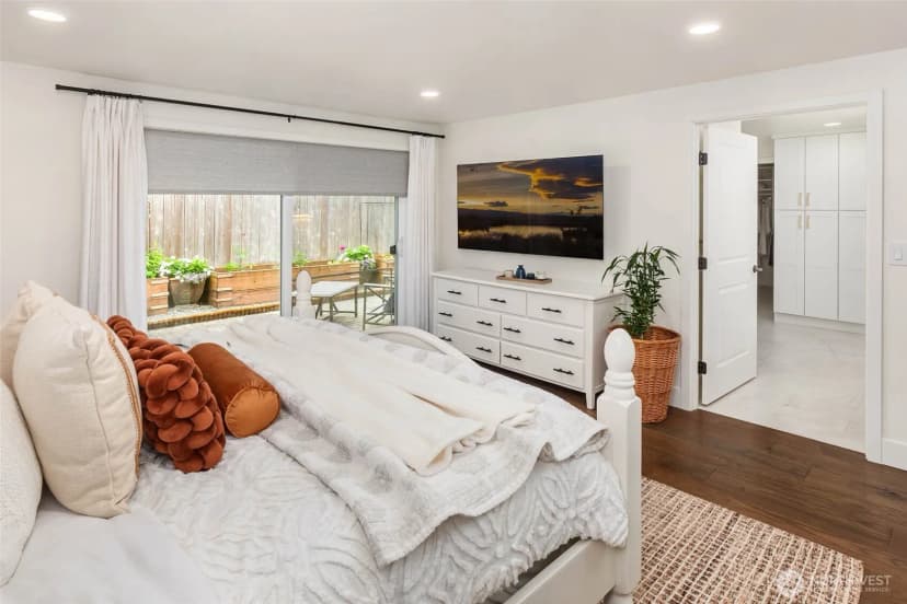 Property photo for 51 Glacier Key, Bellevue photo 17