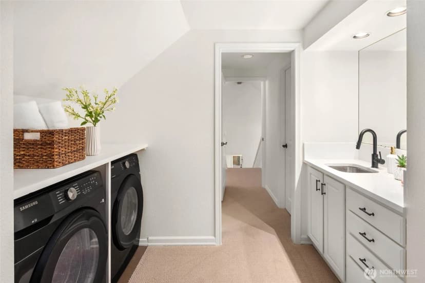 Property photo for 51 Glacier Key, Bellevue photo 27