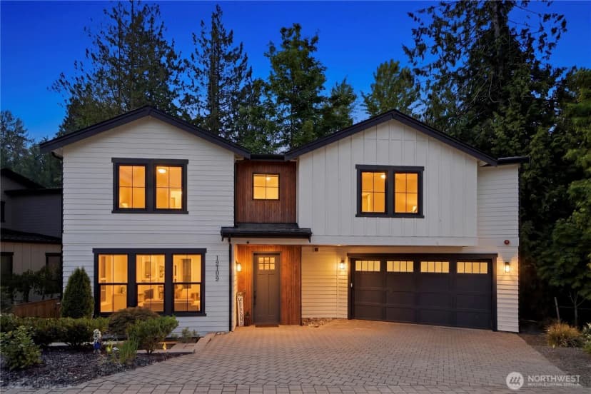Property photo for 12109 Ne 105th St, Kirkland