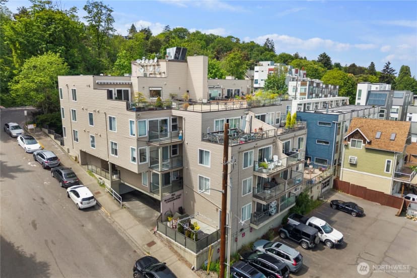 Property photo for 3022 Sw Bradford St #2, Seattle photo 19