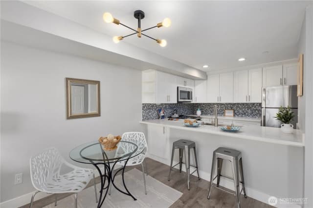 Property photo for 3022 Sw Bradford St #2, Seattle photo 4