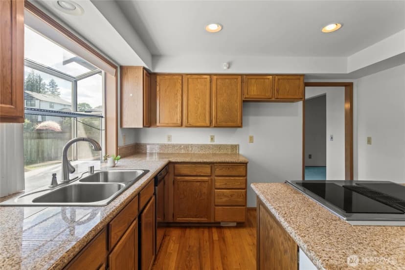 Property photo for 11719 Se 315th Street, Auburn photo 10