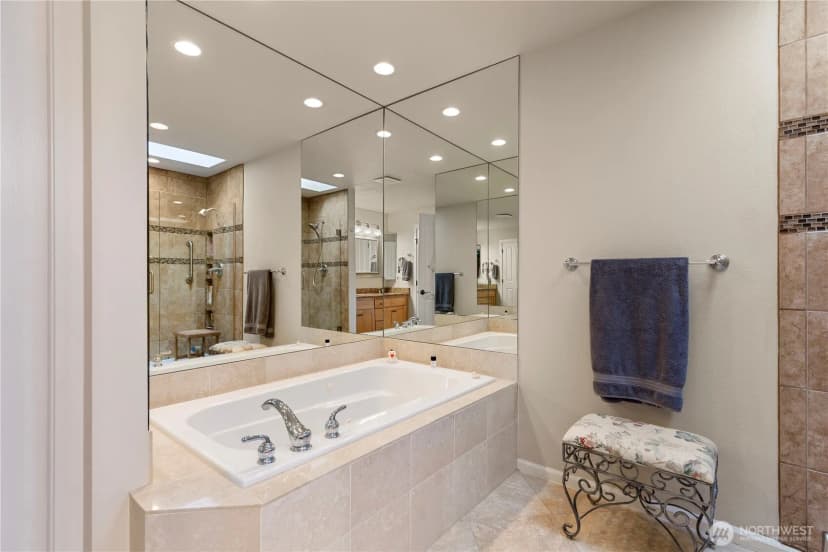 Property photo for 6027 Osprey Circle, Bremerton photo 26