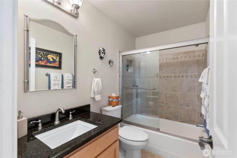 Property photo for 6027 Osprey Circle, Bremerton photo 23
