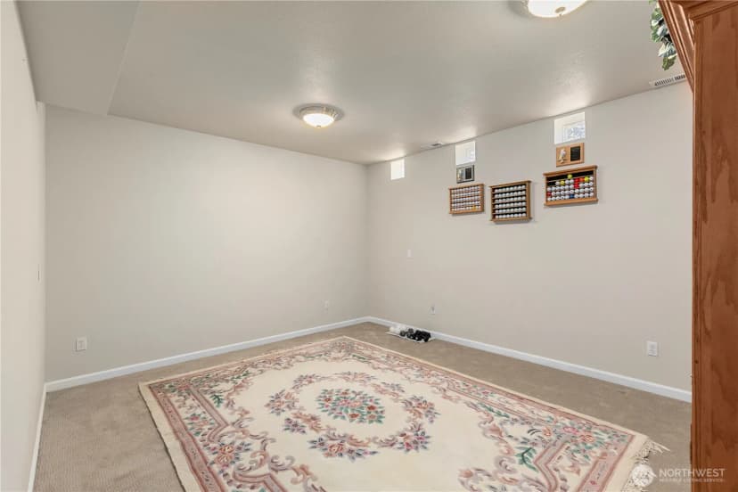 Property photo for 6027 Osprey Circle, Bremerton photo 32