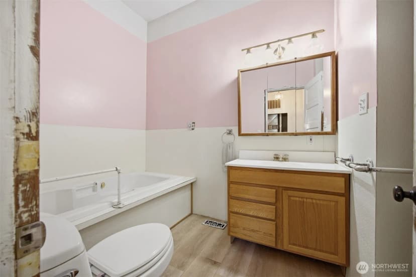 Property photo for 2431 Lynn Street, Bellingham photo 24