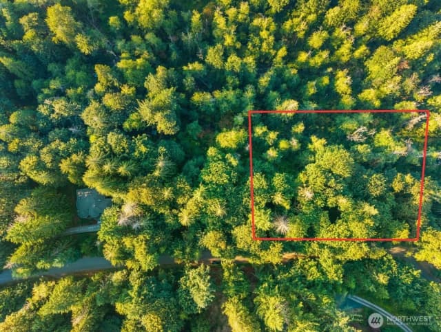 Property photo for 245 Xx Se 146th Street, Issaquah photo 3