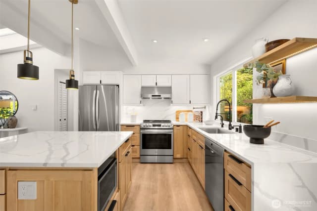Property photo for 1513 3rd Place, Kirkland photo 2