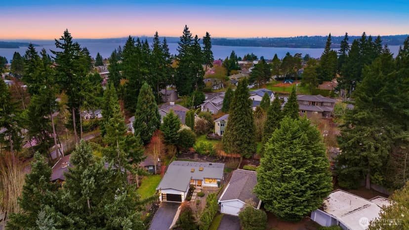 Property photo for 1513 3rd Place, Kirkland