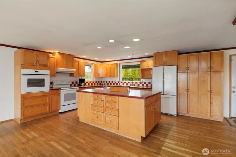 Property photo for 2633 Ivy Street, Port Townsend photo 9