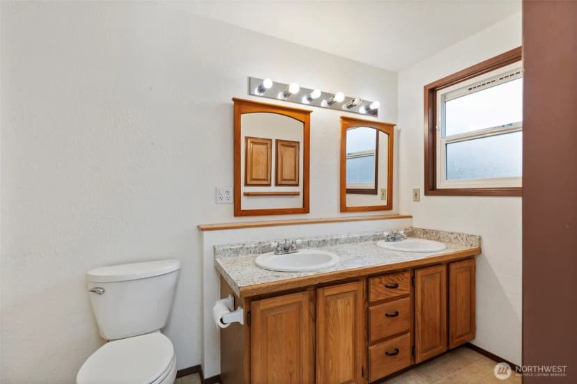 Property photo for 2633 Ivy Street, Port Townsend photo 17