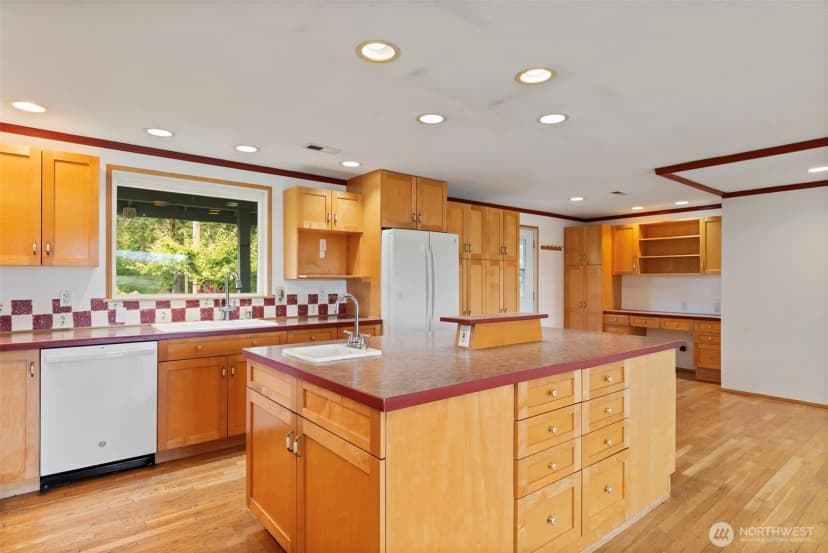 Property photo for 2633 Ivy Street, Port Townsend photo 10