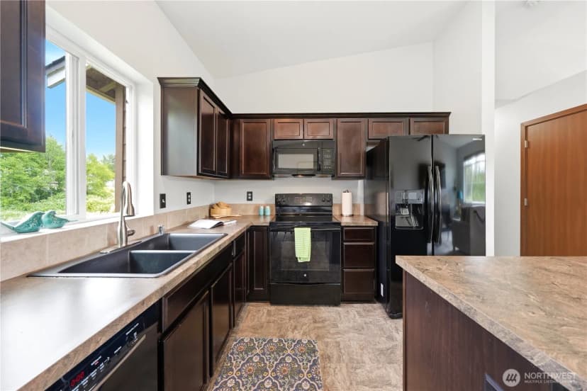 Property photo for 32641 143rd Place Se, Sultan photo 14