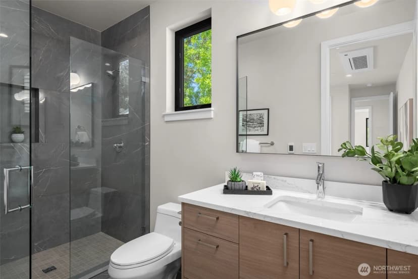 Property photo for 2728 63rd Avenue Se, Mercer Island photo 31