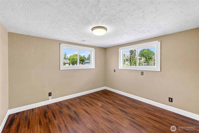 Property photo for 921 Nw 1st Avenue, Ephrata photo 27