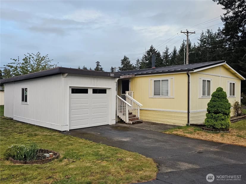 Property photo for 20727 8th Avenue Ct E #1, Spanaway photo 2