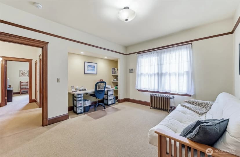 Property photo for 2025 Boylston Avenue E, Seattle photo 15
