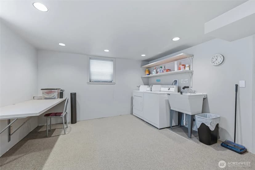 Property photo for 2025 Boylston Avenue E, Seattle photo 35