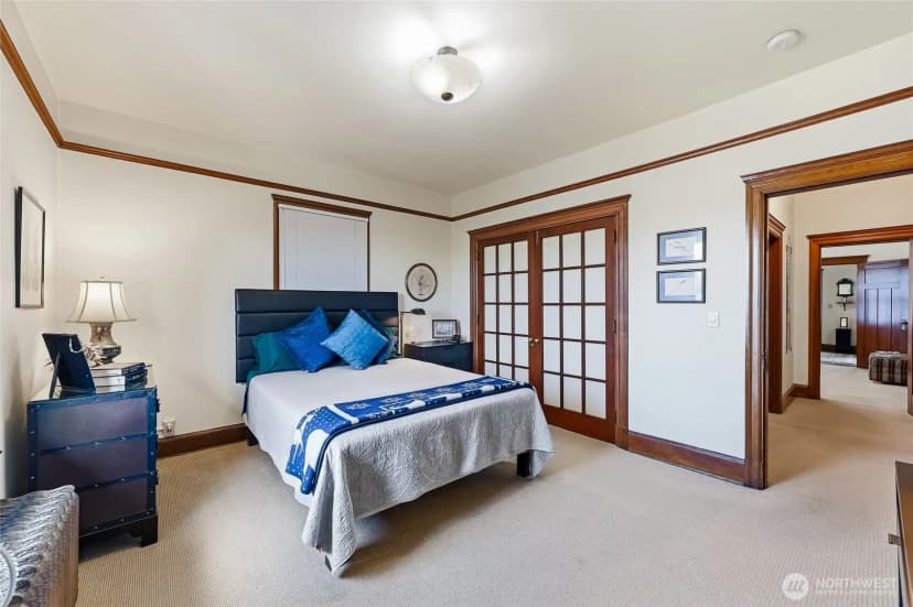 Property photo for 2025 Boylston Avenue E, Seattle photo 13