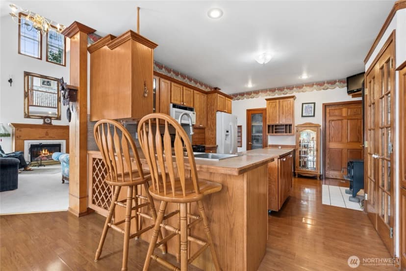 Property photo for 165 Tri Mountain Lane, Centralia photo 8