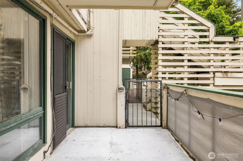 Property photo for 1019 156th Avenue Ne #b2, Bellevue photo 12