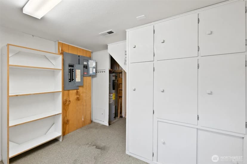 Property photo for 126 W 14th Street, Port Angeles photo 29