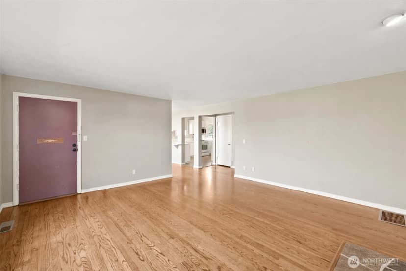 Property photo for 126 W 14th Street, Port Angeles photo 21