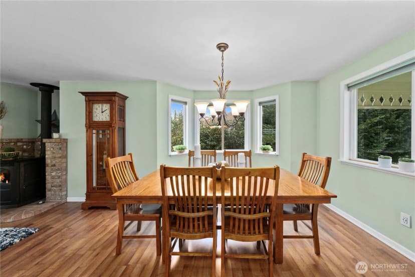 Property photo for 611 186th Avenue E, Bonney Lake photo 9