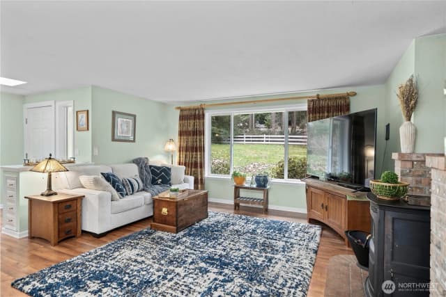 Property photo for 611 186th Avenue E, Bonney Lake photo 5