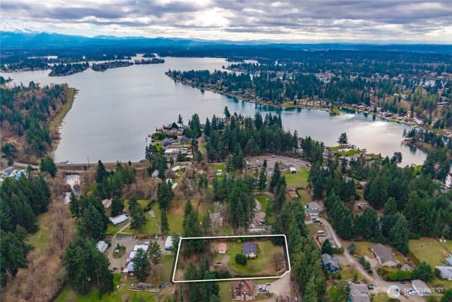 Property photo for 611 186th Avenue E, Bonney Lake