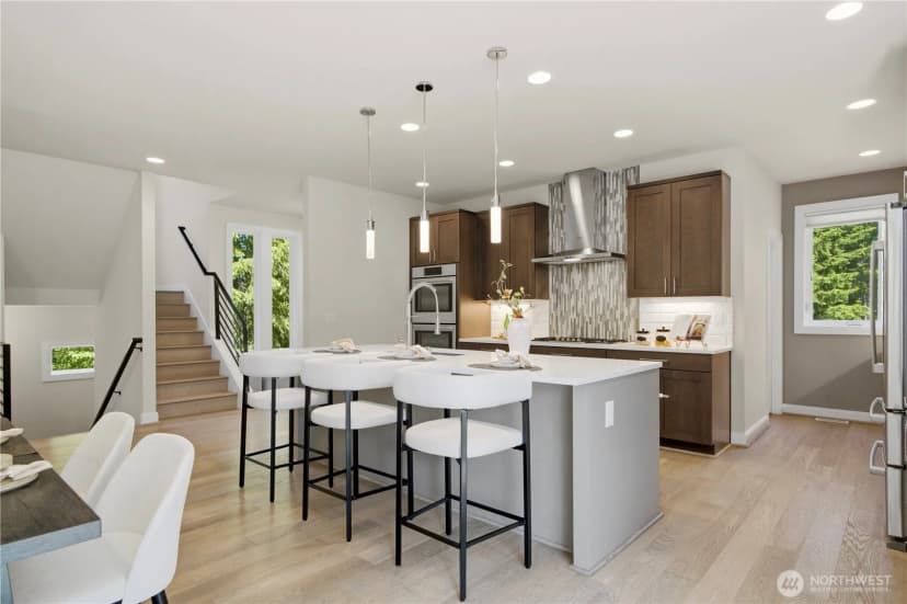 Property photo for 16003 Se 43rd Street, Bellevue photo 14