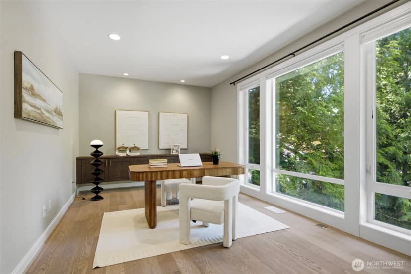 Property photo for 16003 Se 43rd Street, Bellevue photo 15