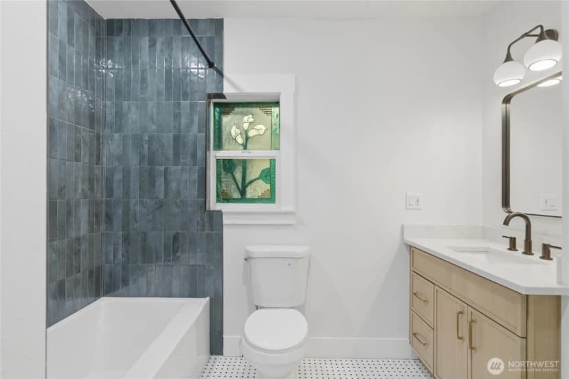 Property photo for 1519 N Alder Street, Tacoma photo 20