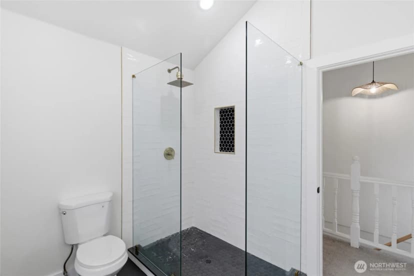 Property photo for 1519 N Alder Street, Tacoma photo 25