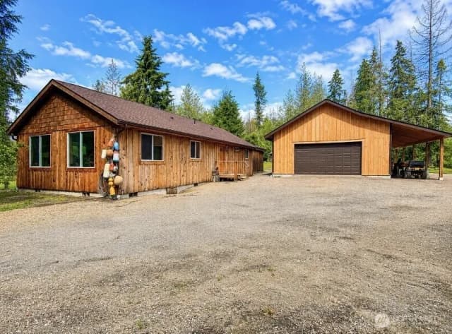 Property photo for 382 Lower Elwha Road, Port Angeles