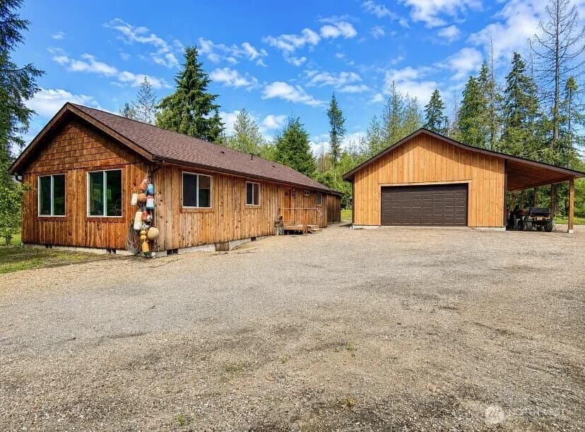 Property photo for 382 Lower Elwha Road, Port Angeles