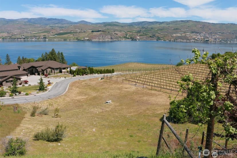 Property photo for 353 Karma Kanyon Drive, Chelan