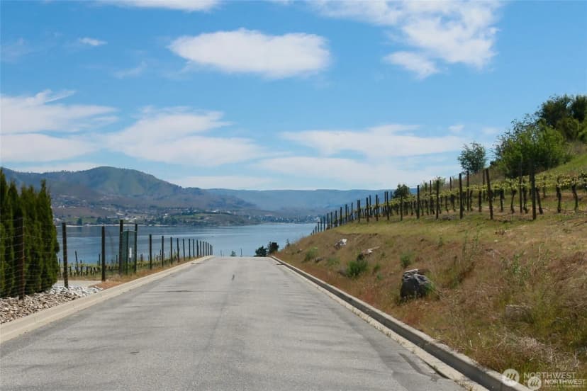 Property photo for 353 Karma Kanyon Drive, Chelan photo 10