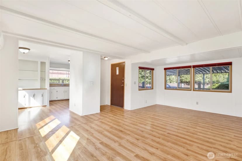 Property photo for 1200 Lincoln Street #103, Bellingham photo 5