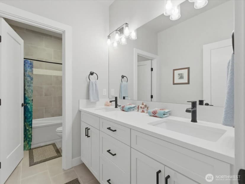 Property photo for 12500 Robinhood Lane, Snohomish photo 26
