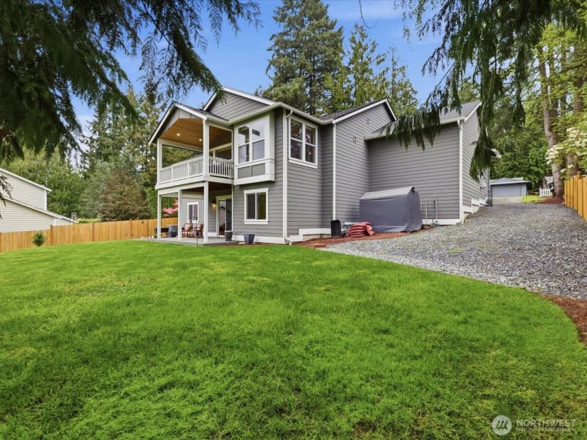 Property photo for 12500 Robinhood Lane, Snohomish photo 38