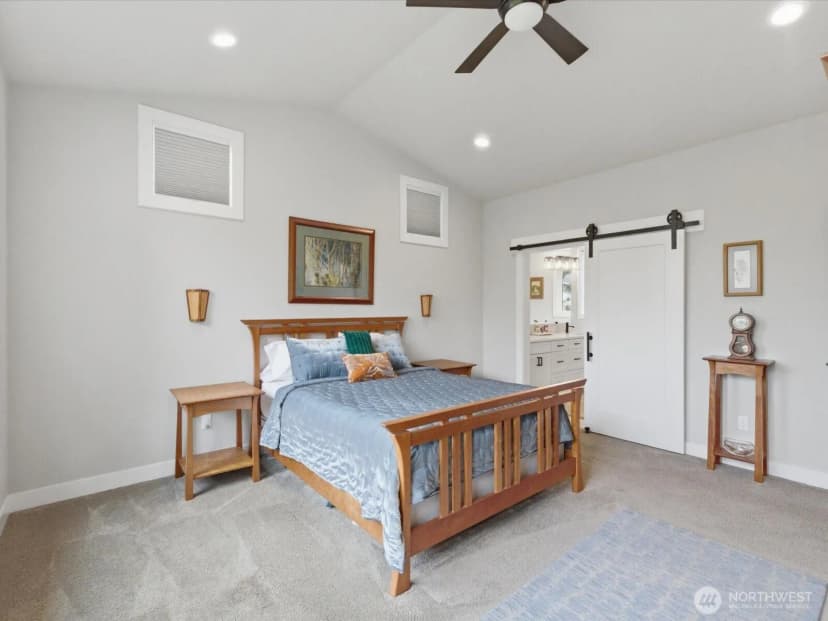 Property photo for 12500 Robinhood Lane, Snohomish photo 15