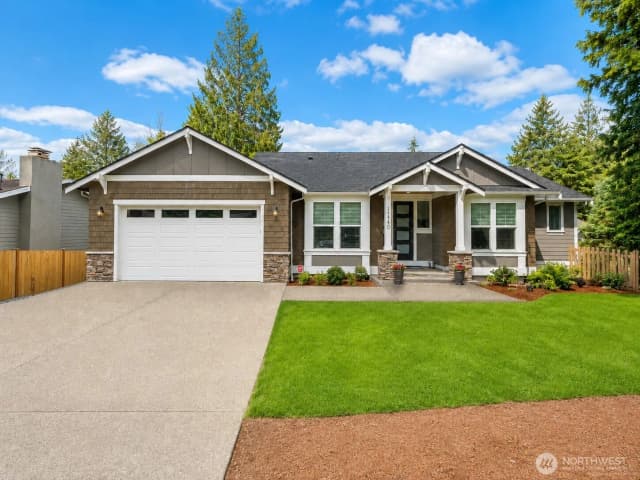 Property photo for 12500 Robinhood Lane, Snohomish