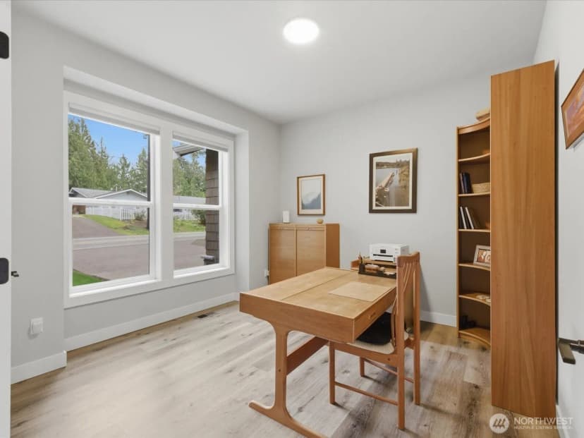 Property photo for 12500 Robinhood Lane, Snohomish photo 13