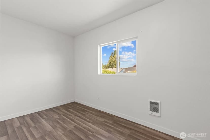 Property photo for 3533 S Wilkeson Street, Tacoma photo 11