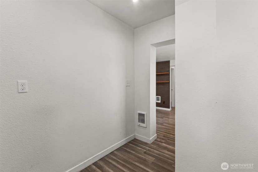 Property photo for 3533 S Wilkeson Street, Tacoma photo 8