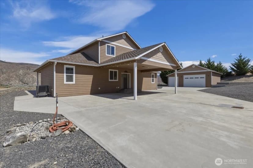 Property photo for 4265 Plum Pt. E, Grand Coulee photo 4